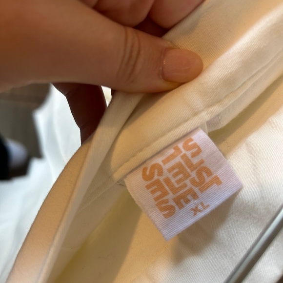 Eliyas Label Ivy White Pleated Knee Length Skirt - size XL - Picture 5 of 5